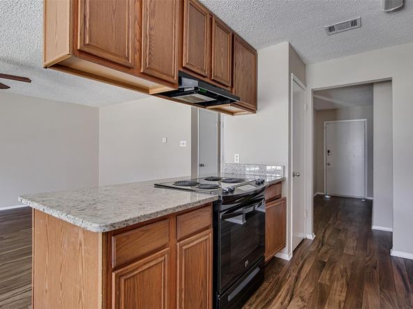 5419  Vermillion Trail , Arlington Texas 76017