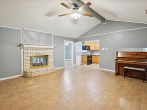 1113  2nd Street , Grand Prairie Texas 75051