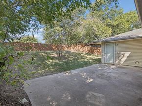 1113  2nd Street , Grand Prairie Texas 75051