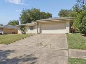 1113  2nd Street , Grand Prairie Texas 75051