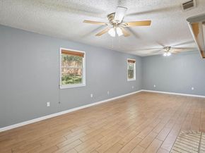 1113  2nd Street , Grand Prairie Texas 75051