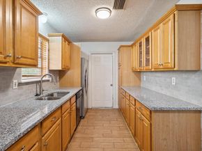 1113  2nd Street , Grand Prairie Texas 75051