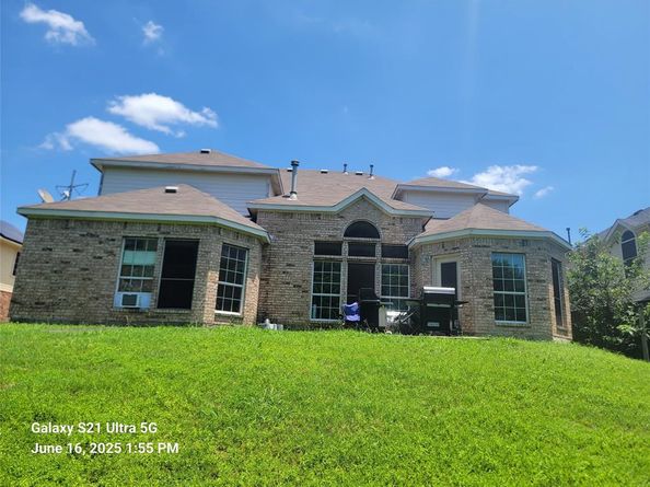 417  Silver Creek Drive , DeSoto Texas 75115