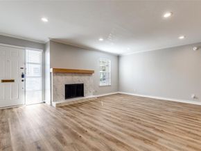 15909  Archwood Lane  1026, Dallas Texas 75248