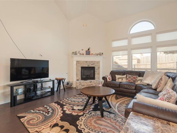 4425  Avocet Circle , Garland Texas 75043