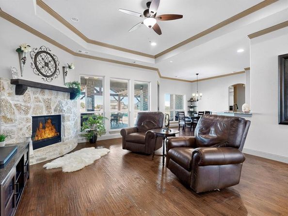 2575  Wincrest Drive , Rockwall Texas 75032