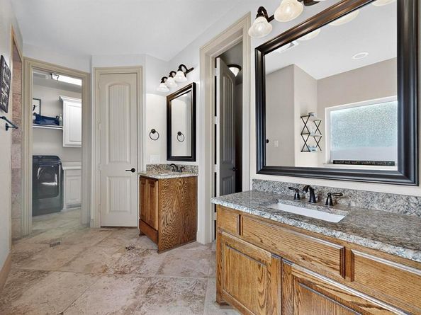 2575  Wincrest Drive , Rockwall Texas 75032