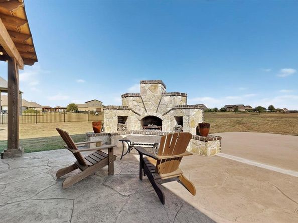 2575  Wincrest Drive , Rockwall Texas 75032