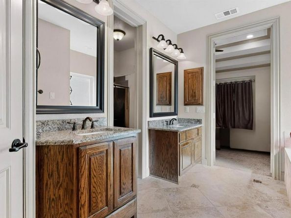 2575  Wincrest Drive , Rockwall Texas 75032