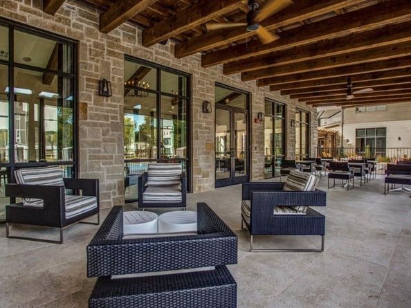 2649  La Altura Lane , Dallas Texas 75212