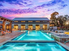 2649  La Altura Lane , Dallas Texas 75212