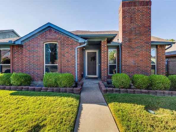 9416  Cedar Run Drive , Dallas Texas 75227