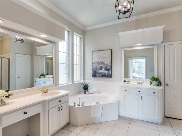 4015  Stonehollow Way , Dallas Texas 75287