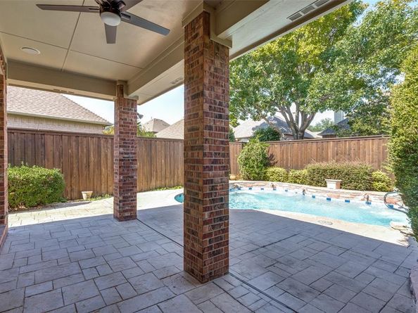 4015  Stonehollow Way , Dallas Texas 75287