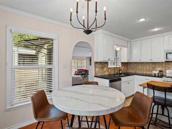 3800  Lafayette Avenue , Fort Worth Texas 76107