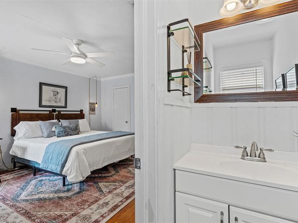 3800  Lafayette Avenue , Fort Worth Texas 76107