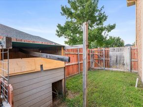 1713  Creek Valley Road , Mesquite Texas 75181