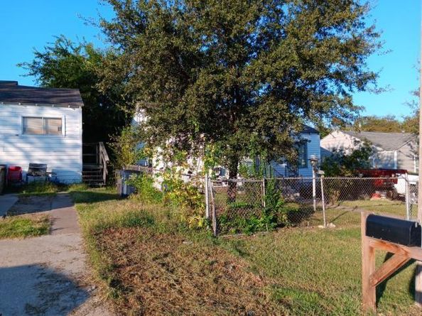 2713 NW 35th Street , Fort Worth Texas 76106