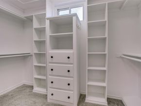 11103  Manorview Circle , Dallas Texas 75228