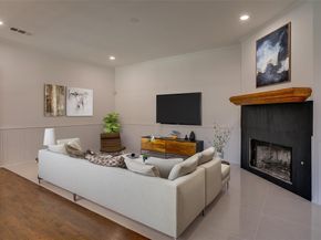 11103  Manorview Circle , Dallas Texas 75228