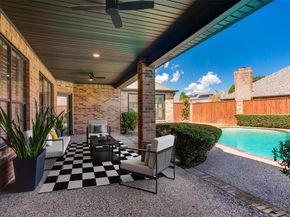 11103  Manorview Circle , Dallas Texas 75228