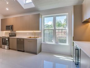 11103  Manorview Circle , Dallas Texas 75228