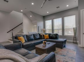 2239  Lovedale Avenue  105, Dallas Texas 75235