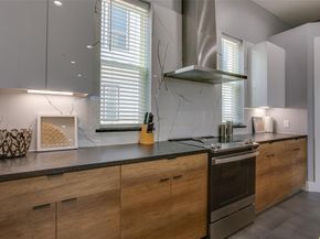 2239  Lovedale Avenue  105, Dallas Texas 75235