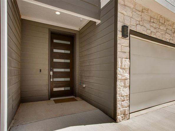 2239  Lovedale Avenue  105, Dallas Texas 75235
