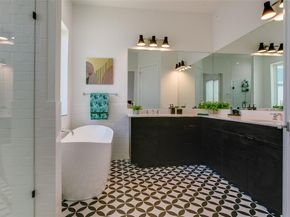 2239  Lovedale Avenue  105, Dallas Texas 75235