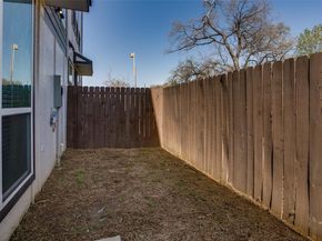 2239  Lovedale Avenue  105, Dallas Texas 75235