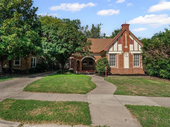 3248  Rogers Avenue , Fort Worth Texas 76109