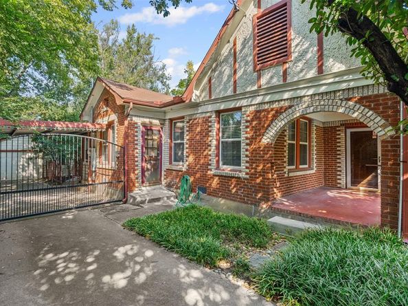 3248  Rogers Avenue , Fort Worth Texas 76109