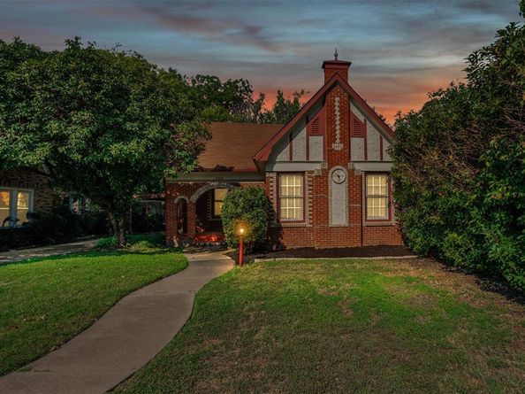3248  Rogers Avenue , Fort Worth Texas 76109