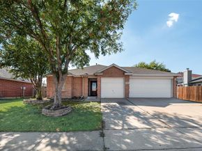 7500  Fossil Garden Drive , Arlington Texas 76002