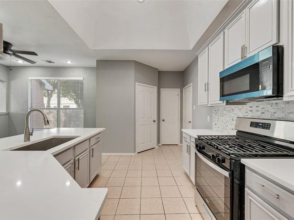 7500  Fossil Garden Drive , Arlington Texas 76002