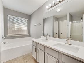 7500  Fossil Garden Drive , Arlington Texas 76002