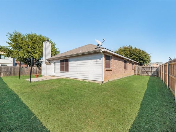 7500  Fossil Garden Drive , Arlington Texas 76002