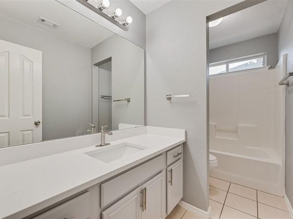7500  Fossil Garden Drive , Arlington Texas 76002