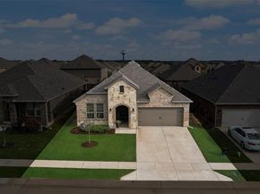 10613  Ponderosa Trail , Aubrey Texas 76227