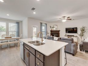 10613  Ponderosa Trail , Aubrey Texas 76227