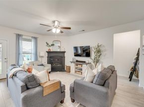 10613  Ponderosa Trail , Aubrey Texas 76227