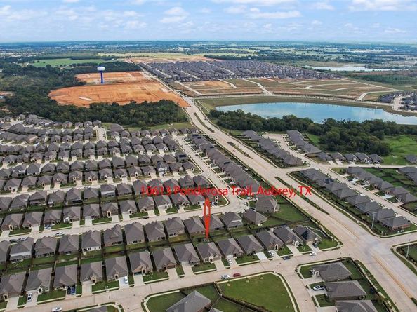 10613  Ponderosa Trail , Aubrey Texas 76227