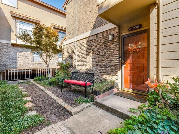 5200  Martel Avenue  23B, Dallas Texas 75206