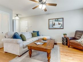 5200  Martel Avenue  23B, Dallas Texas 75206