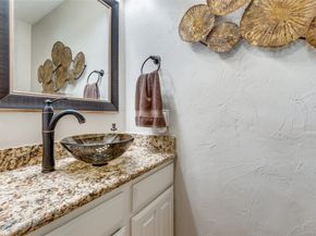5200  Martel Avenue  23B, Dallas Texas 75206