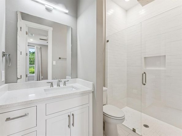 914  Saint George Place , DeSoto Texas 75115