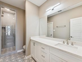 914  Saint George Place , DeSoto Texas 75115