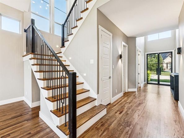 914  Saint George Place , DeSoto Texas 75115