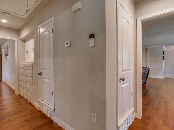 3515  Cripple Creek Drive , Dallas Texas 75224
